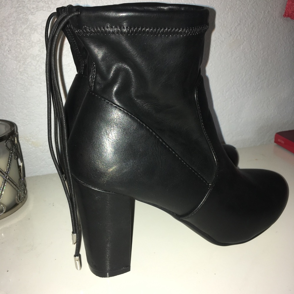 Leather booties 🖤